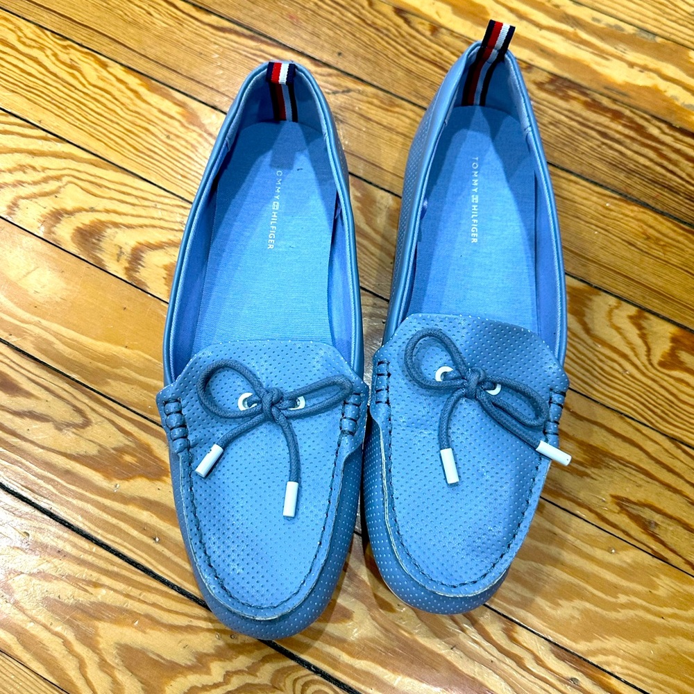 Tommy Hilfiger women’s shoes